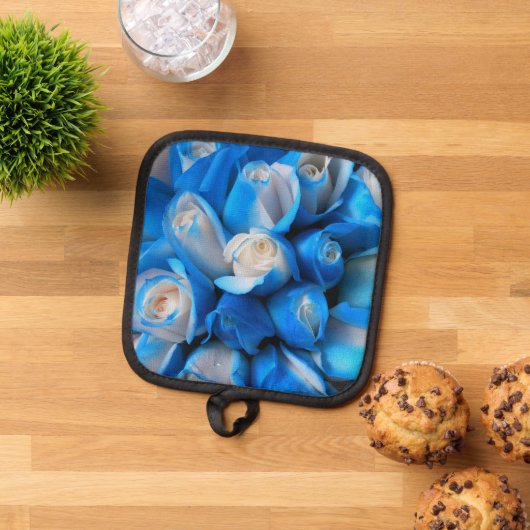 Manique Diemudis (De haut en bas)