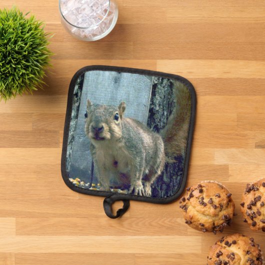 Manique Écureuil (De haut en bas)