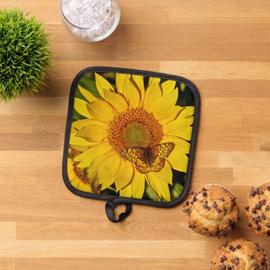 Manique Fleur et papillon (De haut en bas)