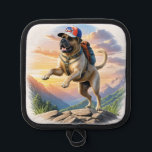 Manique Mastiff Dogue anglais en vacances à la montagne<br><div class="desc">joli Dogue Anglais Mastiff. Beau Mastiff au coucher du soleil . Il joue et part en randonnée dans les montagnes. Magnifique femelle Mastiff anglais ancien . Le Mastiff est un molosse et un très bon chien de garde.. Il est un géant fier et très doux.Cette race de chien est un...</div>