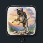 Manique Mastiff Dogue anglais en vacances à la montagne<br><div class="desc">joli Dogue Anglais Mastiff. Beau Mastiff au coucher du soleil . Il joue et part en randonnée dans les montagnes. Magnifique femelle Mastiff anglais ancien . Le Mastiff est un molosse et un très bon chien de garde.. Il est un géant fier et très doux.Cette race de chien est un...</div>