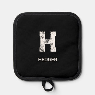 MANIQUE MINIMALIST WHITE ONE LETTER MONOGRAM NAME BLACK