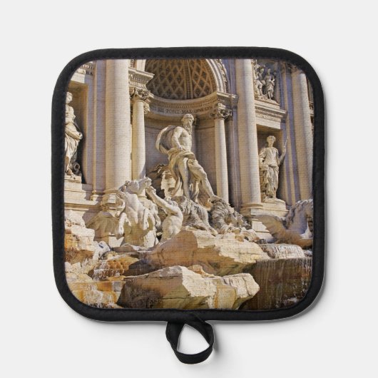 Manique Trevi fountain (Recto)