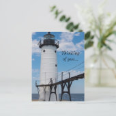 Manistee Phare Penser À Vous Carte Postale (Debout devant)