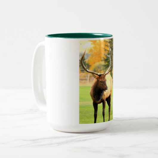 Mannelijke Elk met tongue out Tweekleurige Koffiemok (Voorkant links)