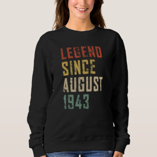 Mannen 79 jaar oude leggende sinds augustus 1943 7 trui