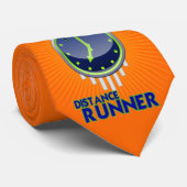 MANNEN AFSTAND RUNNER NECKTIE STROPDAS (Opgerold)