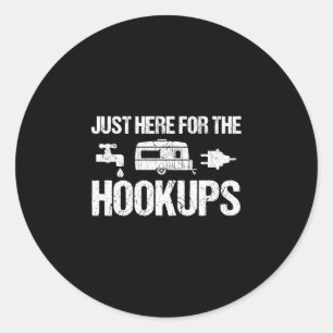 Mannen camping kampvuur kamperen leven bos kampeer ronde sticker