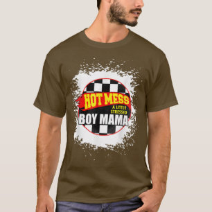 Mannen die 'Hot Mess' met een kleine gestreste-jon T-shirt