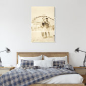 Mannen die op strand staan canvas afdruk (Insitu (Slaapkamer))