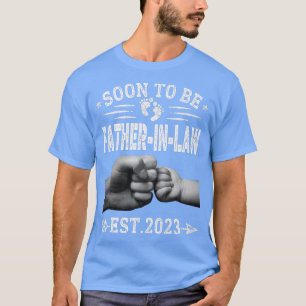Mannen die snel vaderInLaw Est 2023 zijn T-shirt