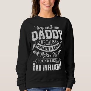 Mannen die ze me papa noemen omdat partner in misd trui