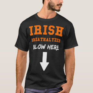 Mannen Dirty Irish Breathalyzer Adult St Patricks  T-shirt