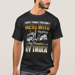 Mannen drie dingen die je niet knoeit met mijn fam t-shirt