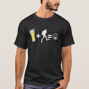 Mannen Duikers Drinken Bier En Gaan Duiken T-shirt