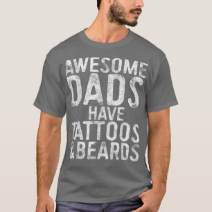 Mannen Geweldige Dads hebben Tattoos en oorbassenv T-shirt