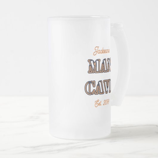 Mannen grot gebrand tekst effect Frosted Beer Mok (Voorkant rechts)