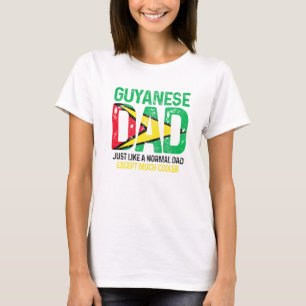 Mannen Guyanese vader zoals normale vader, behalve T-shirt