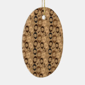 Mannen in loopvlakpatroon keramisch ornament (Rechts)