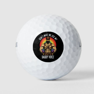 Mannen, maak me niet dat ik mijn papa-stem gebruik golfballen