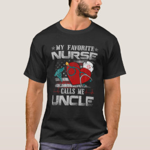 Mannen mijn favoriete verpleegster noemt me oom Va T-shirt