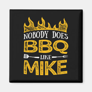 Mannen niemand doet BBQ zoals Mike Magneet
