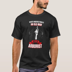 Mannen onderschatten Man nooit, dat boombewoner is T-shirt