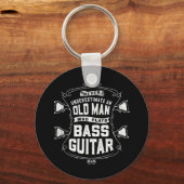 Mannen onderschatten nooit een oud Man dat de pas  Sleutelhanger (Voorkant)