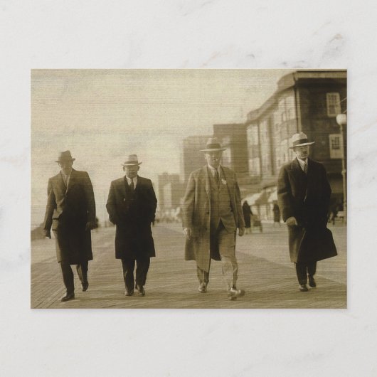 Mannen over stad briefkaart (Voorkant)