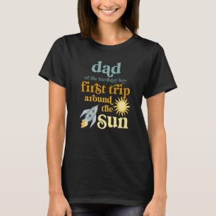 Mannen pap buitenruimte 1e verjaardag eerste reis t-shirt