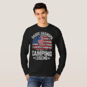 Mannen papa Grandpa Camping Legend American Flag C T-shirt (Voorkant volledig)