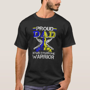 Mannen paprika's van een dons-syndroom-kostuum t-shirt