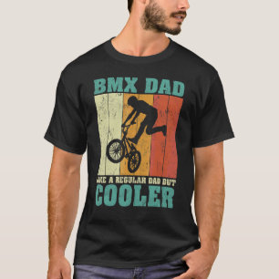 Mannen  retro BMX vader als een gewone vader T-shirt