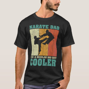 Mannen Retro Karate papa als een gewone vader T-shirt
