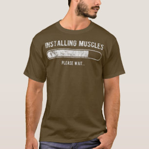 Mannen spieren installeren Een ogenblik geduld op T-shirt