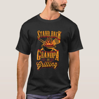 Mannen standaard achter opa is grilling stramien 4 t-shirt