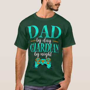 Mannen vader op dag, beschermer op avond videospel t-shirt