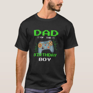 Mannen vader van de jongere jongen die videogamer t-shirt