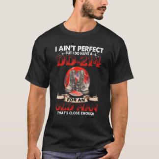 Mannen Veteraan Oude Man met een DD 214 Alumni T-shirt