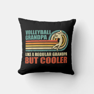 Mannen vun volleyball opa als een gewone opa kussen