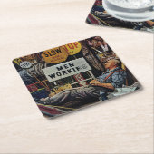 Mannen werken vierkante kartonnen onderzetter (Schuin)