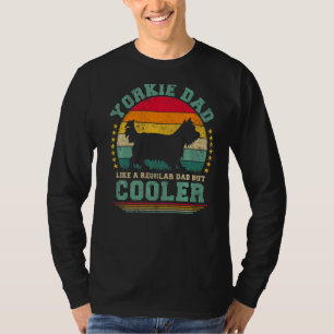 Mannen Yorkie pa is een gewone vader, maar een koe T-shirt