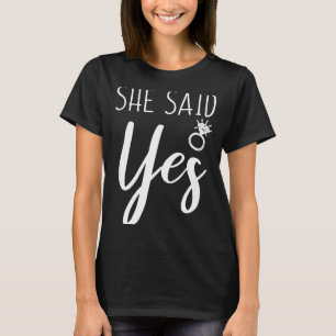 Mannen Zei Ja Verloofde Verlovingsaankondiging F T-shirt