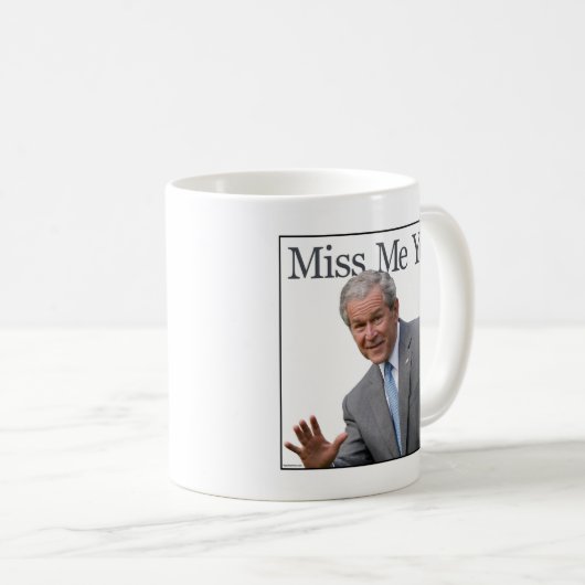 manquez-moi Mlle Me Yet ? tasse (Devant droit)