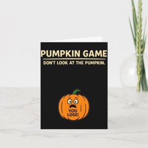 Mans grap grappige halloween pompoen spel kijk nie kaart