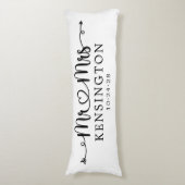 Manuscript Typografie personaliseerde de heer Mrs Lichaamskussen (Voorkant Verticaal)