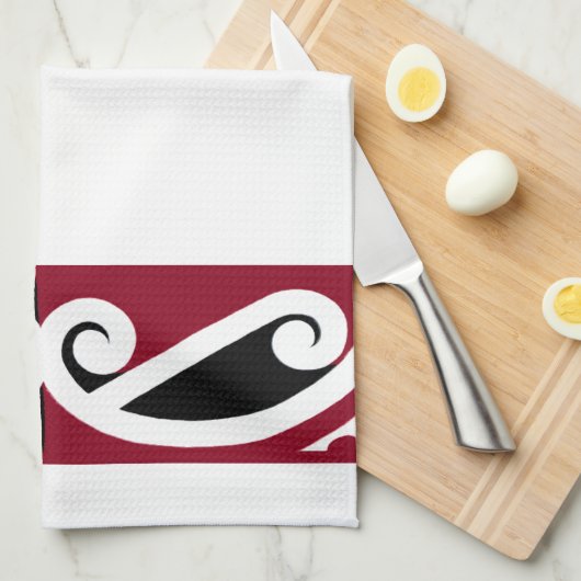 Maori Pattern Koru Theedoek (Quarter Fold)