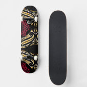 Maori Traditioneel moko-ontwerp in rood en geel Skateboard (Voorkant)