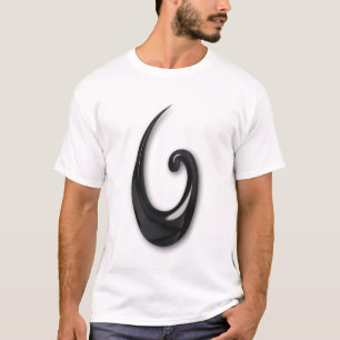 Maori-vissen haak-Obsidian T-shirt
