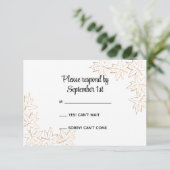 Maple Leaf Edge Wedding RSVP Response Kaart (Staand voorkant)